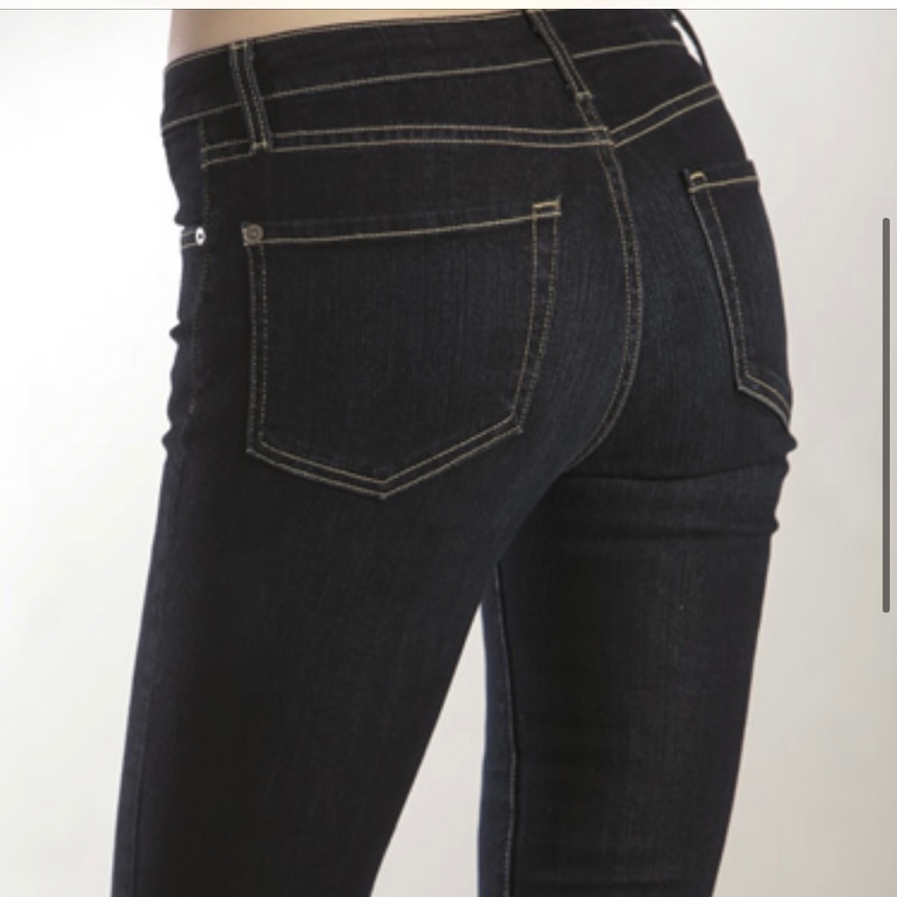 Hello!‎ Skinny Night Wash Barely BootCut Jeans